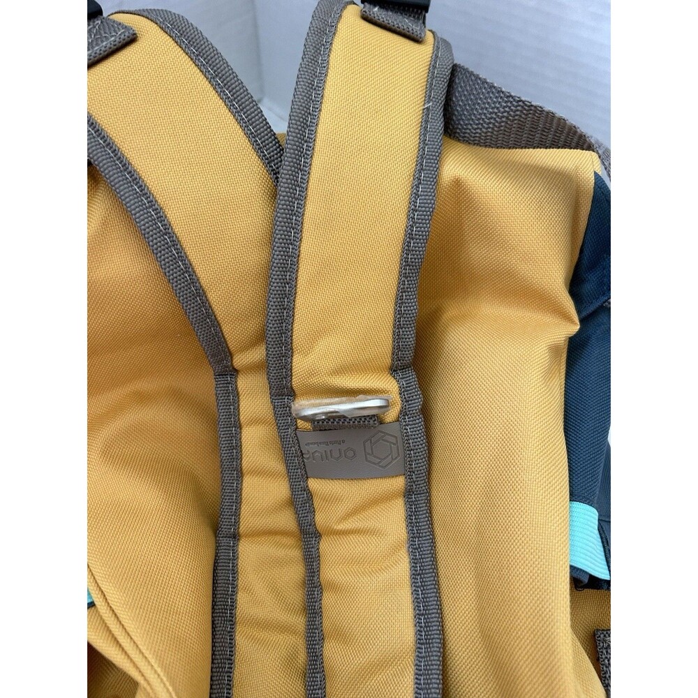 Subaru Insulated back pack NWOT - Picture 6 of 16